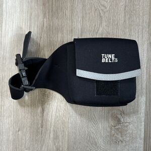 Tune Belt Black Neoprene CD Cassette Player Walkman Holder Fanny Pack Vintage